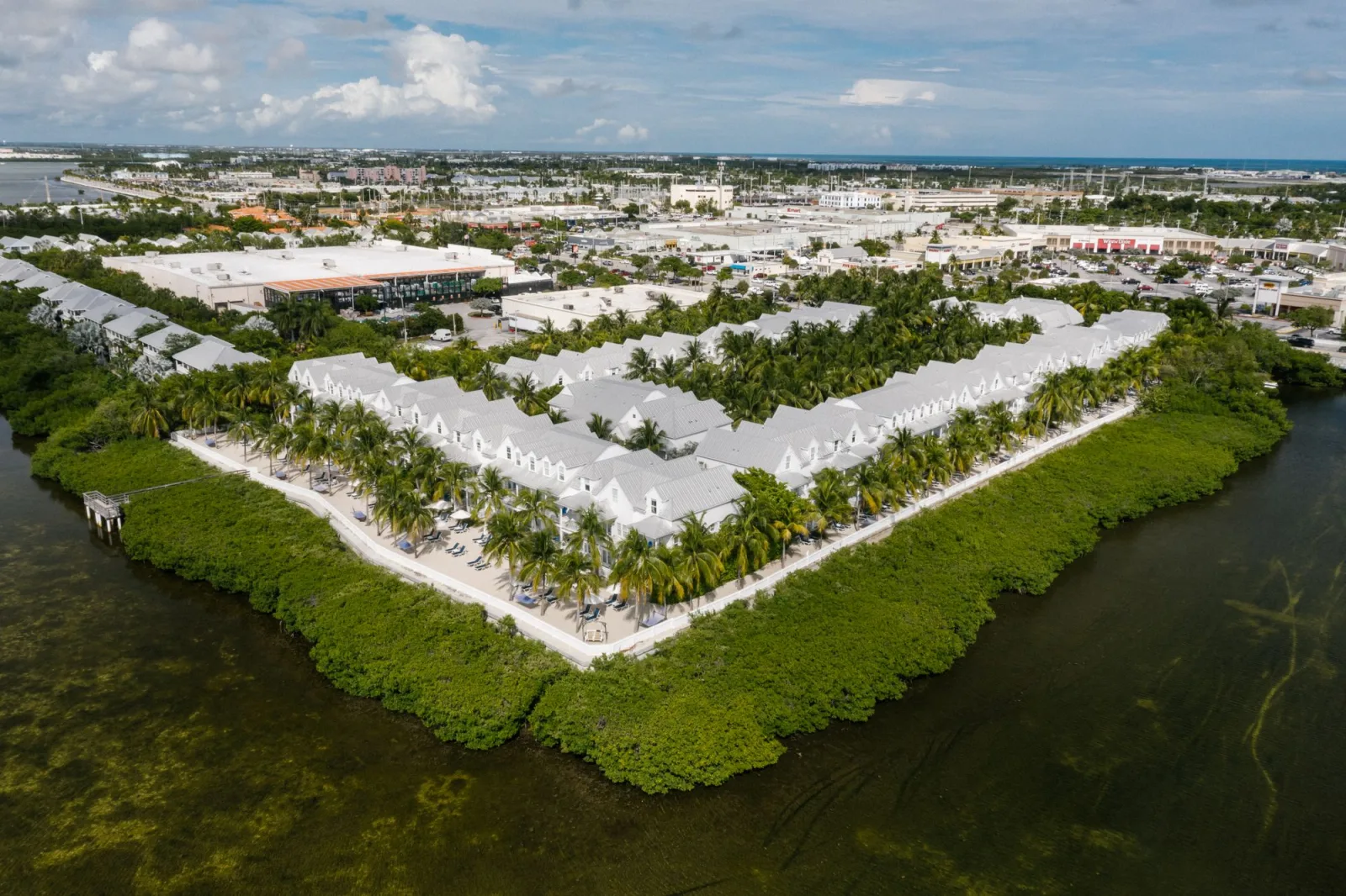 Vacation homes of parrot key hotel and villas in key west florida